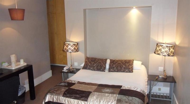 Leeson Inn Downtown Dublin Extérieur photo