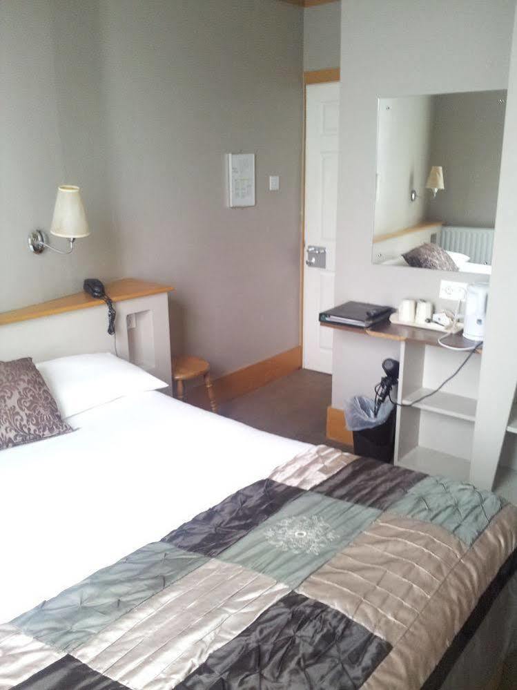 Leeson Inn Downtown Dublin Extérieur photo